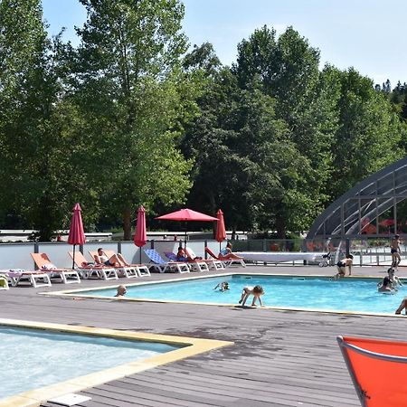 Hotel Domaine Du Lac Chambon مورول المظهر الخارجي الصورة