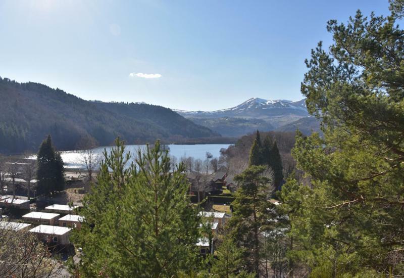 Hotel Domaine Du Lac Chambon مورول المظهر الخارجي الصورة